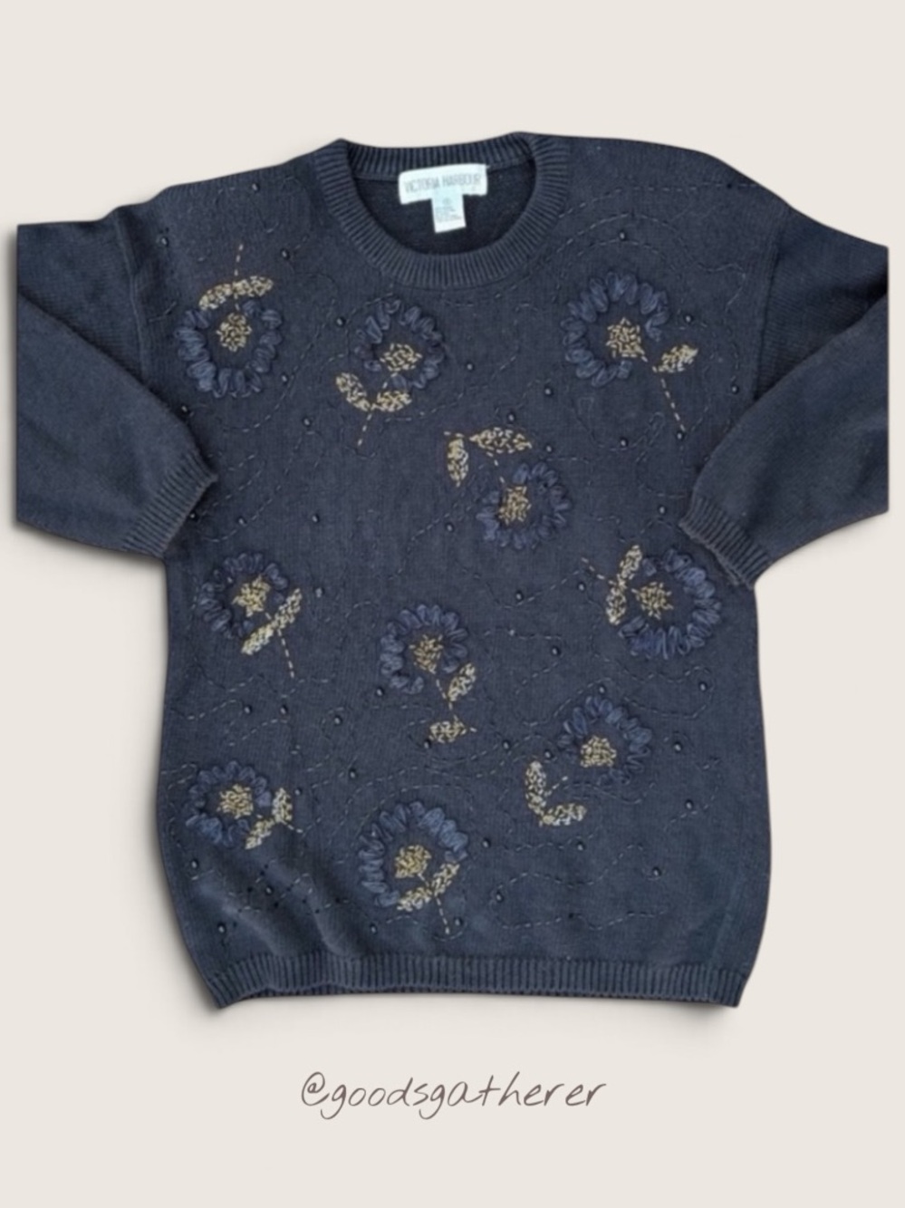VINTAGE Victoria Harbour Floral Beaded Sweater Black Gold Size S
